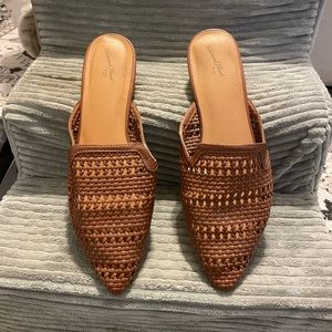 Universal Thread Brown Mules/Slides